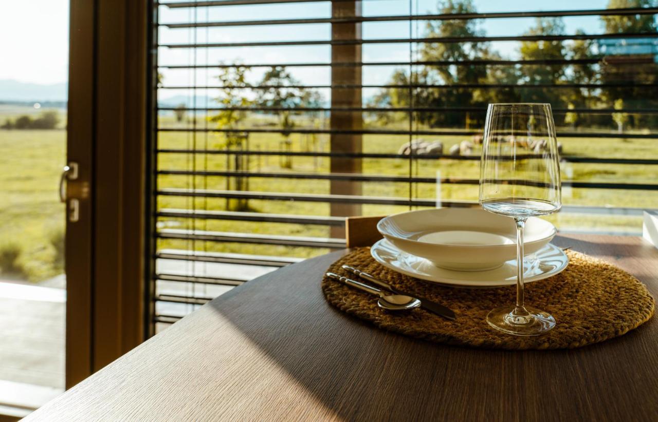 Fortun Estate - Apartmaji Ob Reki Kolpi Metlika Zewnętrze zdjęcie